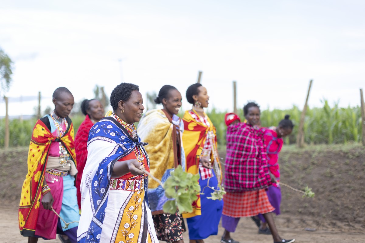 Women's donkey welfare group walking in Kenya