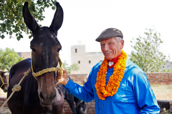 Monty Roberts in India with Brooke Monty Roberts in India with Brooke