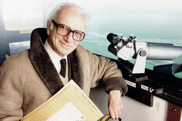 Sir Peter O'Sullevan Sir Peter O'Sullevan
