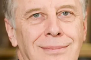 Headshot of Denys Bennett