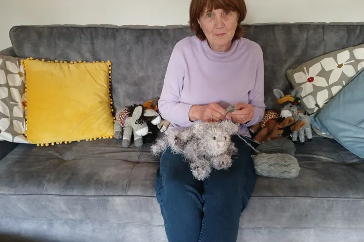 Louise Brown Brooke supporter knitting