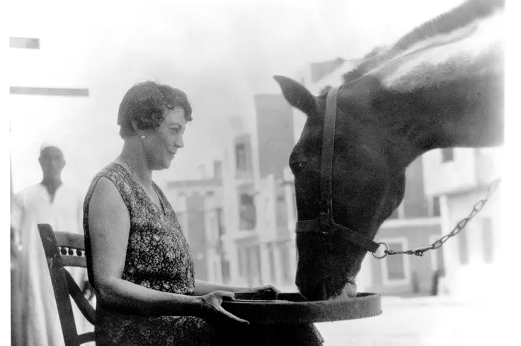 Dorothy Brooke with horse